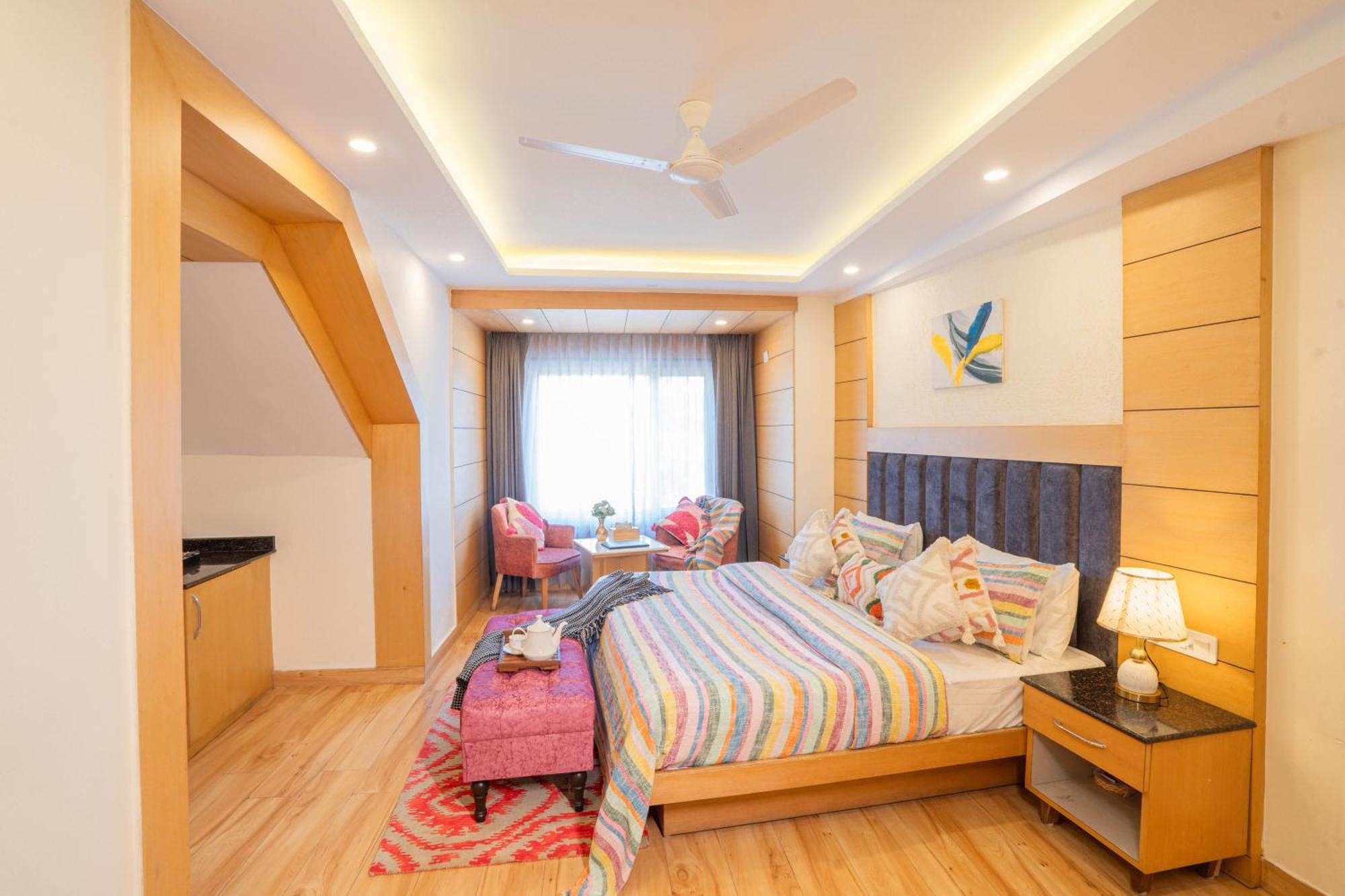 Perfectstayz Premium At Mall Road Mussoorie Exterior foto