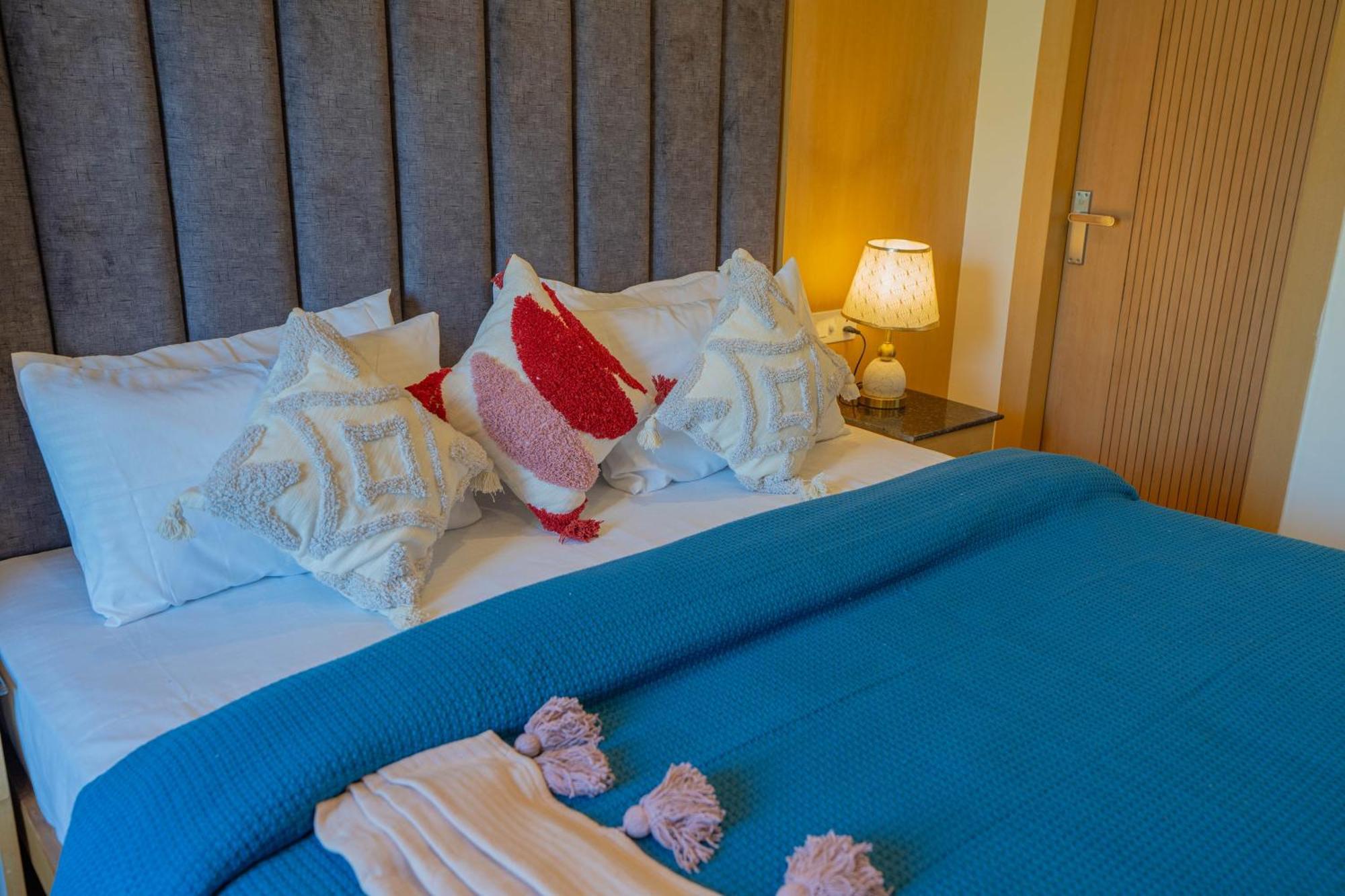 Perfectstayz Premium At Mall Road Mussoorie Exterior foto