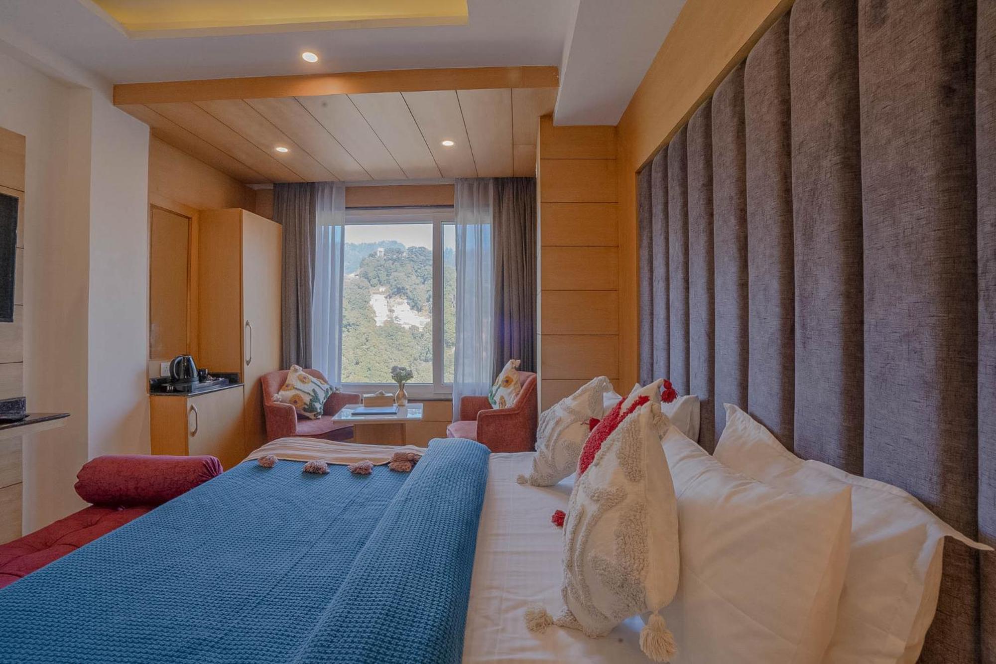 Perfectstayz Premium At Mall Road Mussoorie Exterior foto